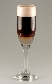 Coctel Black Velvet, preparar black velvet, receta coctel black velvet