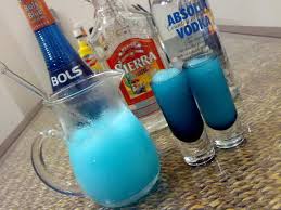 Kamikaze Azul recetar,Kamikaze Azul prepararemos,Kamikaze Azul coctel