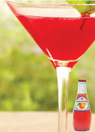 blackberry attraction bebida, blackberry attraction cocteleria, blackberry attraction recetas