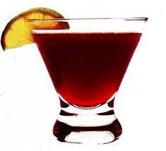 señorita martini bebiendo, señorita martini cocteleria, señorita martini recetario