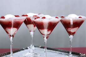 Raspberry Fizz coctel ,Raspberry Fizz beberemos,Raspberry Champagne coctel