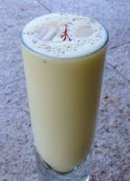hacer coctel Lassi,prepararemos coctel Lassi,recetar coctel Lassi