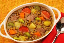 elaborar lentejas res,cocinar lentejas res,sopa lentejas res